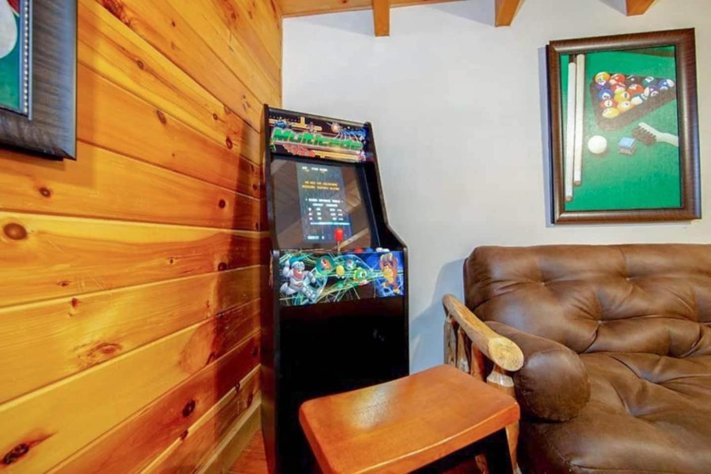 Pigeonforge Cabin Game Roomdog Friendlyhot Tub Pigeon Forge Exterior photo
