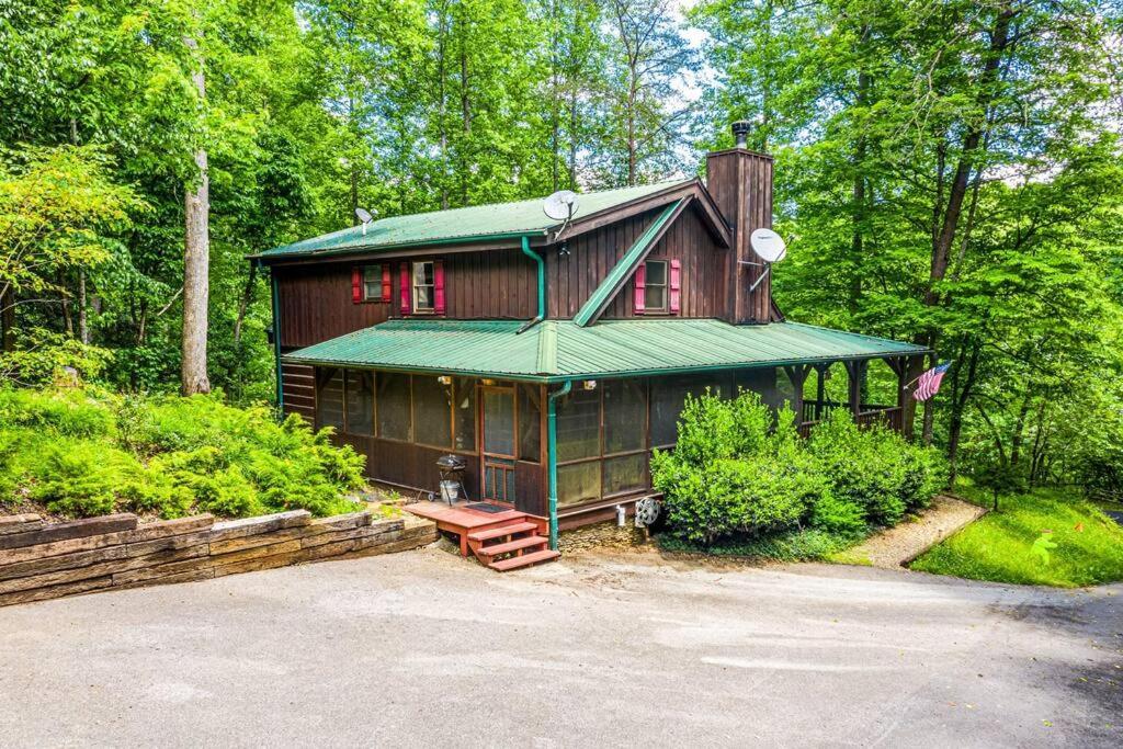 Pigeonforge Cabin Game Roomdog Friendlyhot Tub Pigeon Forge Exterior photo