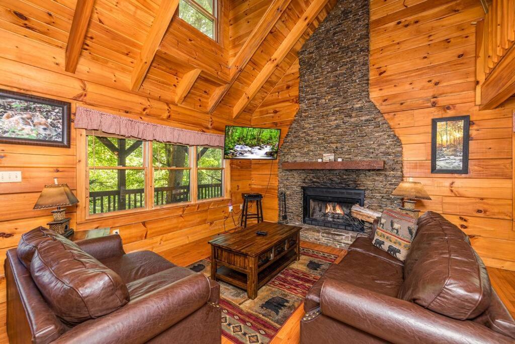 Pigeonforge Cabin Game Roomdog Friendlyhot Tub Pigeon Forge Exterior photo